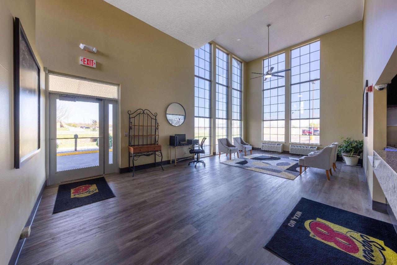 Super 8 By Wyndham Nixa/Springfield Area Hotel Екстериор снимка