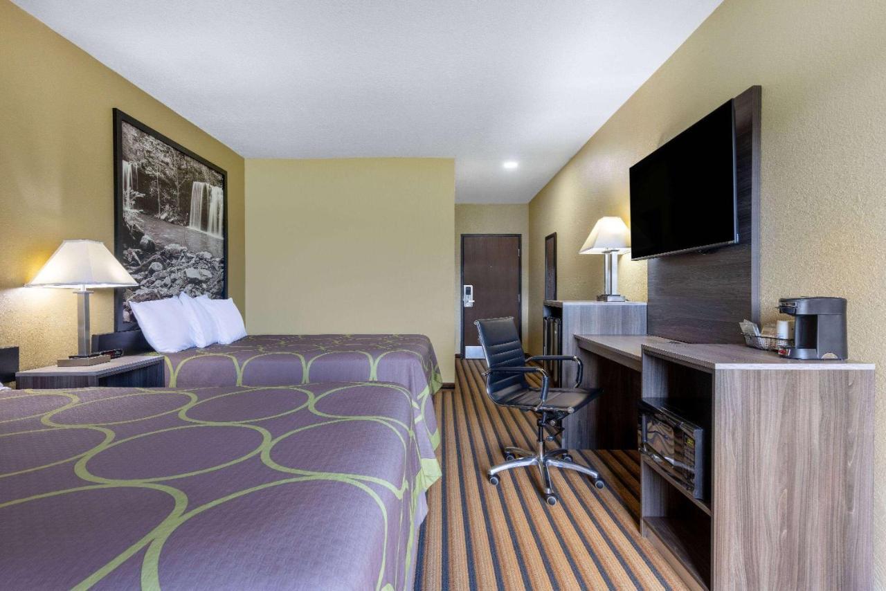 Super 8 By Wyndham Nixa/Springfield Area Hotel Екстериор снимка