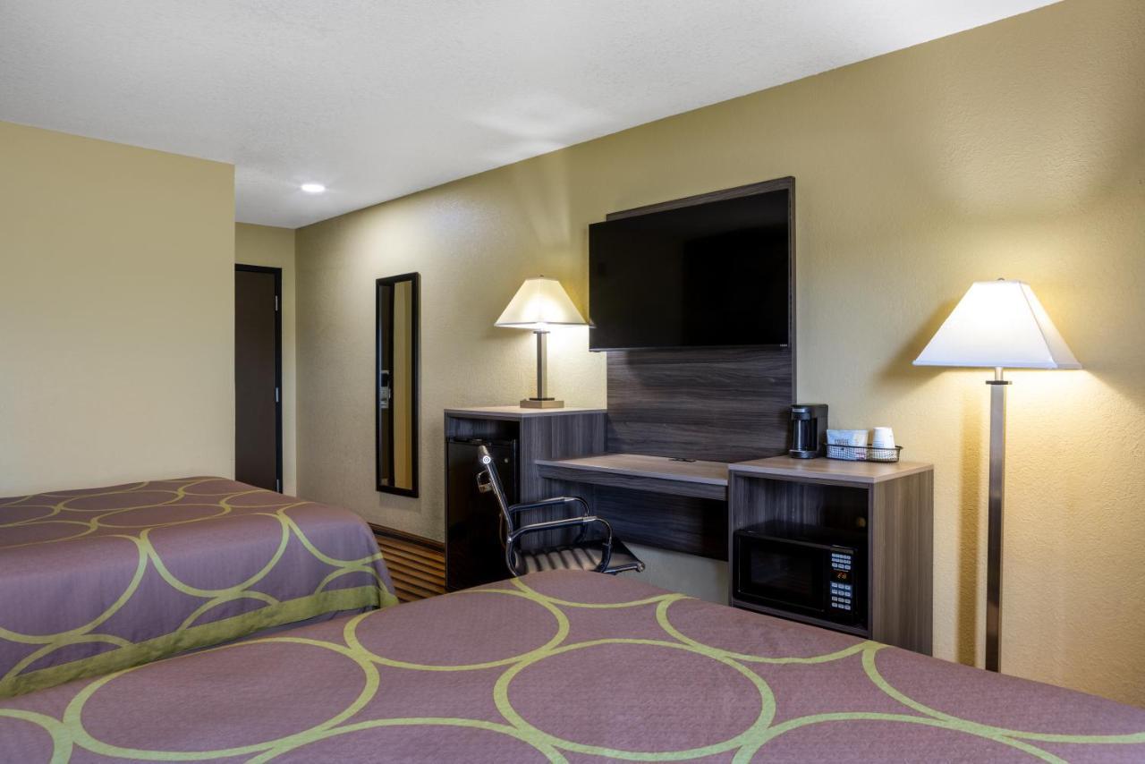 Super 8 By Wyndham Nixa/Springfield Area Hotel Екстериор снимка