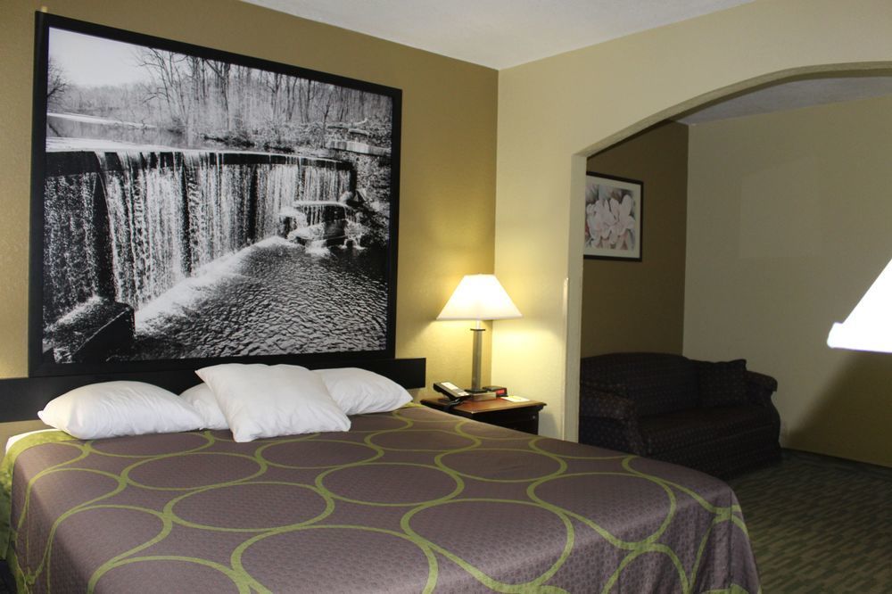 Super 8 By Wyndham Nixa/Springfield Area Hotel Екстериор снимка